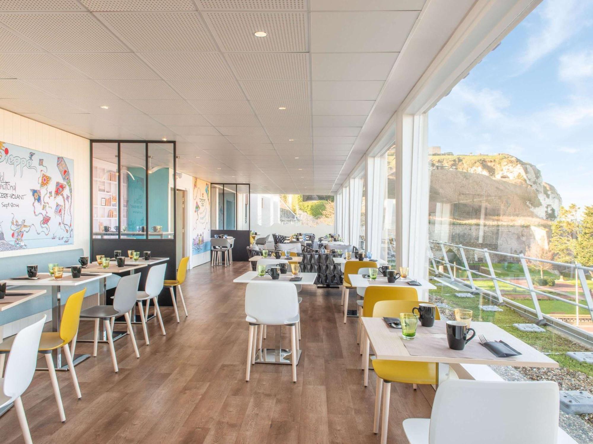 Mercure Dieppe La Presidence Exterior foto